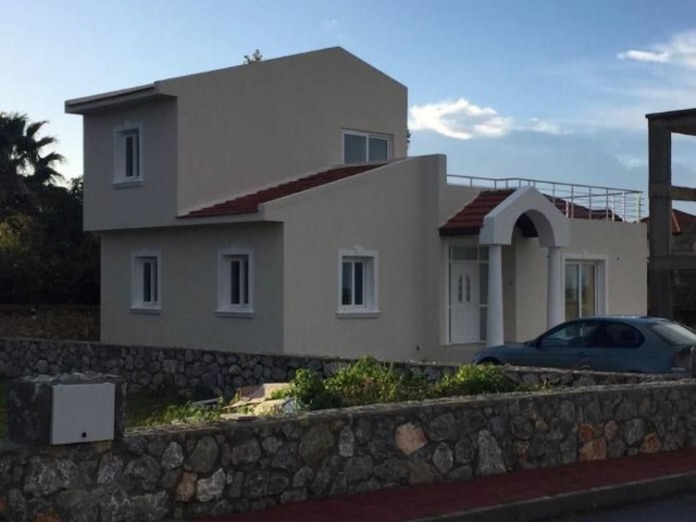 Villa For Sale in Alsancak, Kyrenia