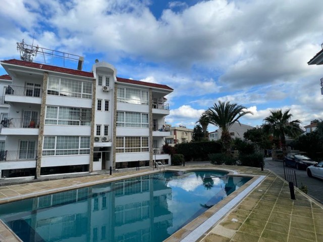 Girne Alsancak satılık 3+1 daire