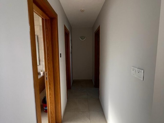 2 bedrooms flat for rent near Escape Beach