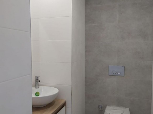 Girne - Alsancak, satılık 3+1 daire, 130 m2, yeni ev  Acilen