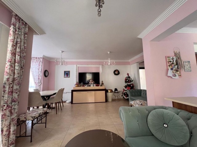 3+1 flat for sale in Alsancak district 