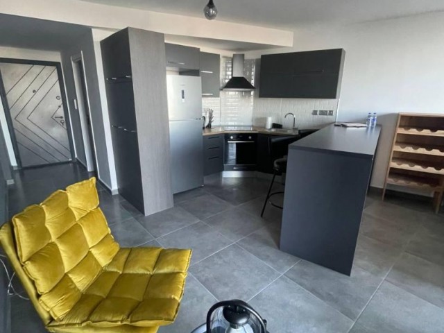 KYRENIA - Upper Kyrenia, apartment for sale 0+1 in Barış Park.