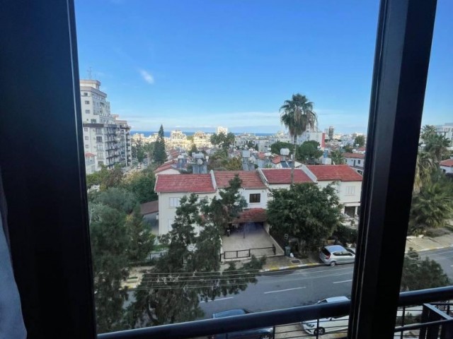 KYRENIA - Upper Kyrenia, apartment for sale 0+1 in Barış Park.