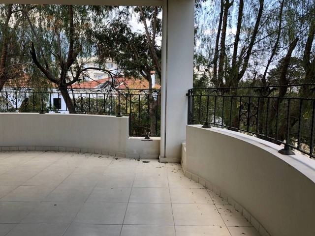 Kyrenia - Alsancak, for sale apartment 3+1, large balcony, complex with pool. 