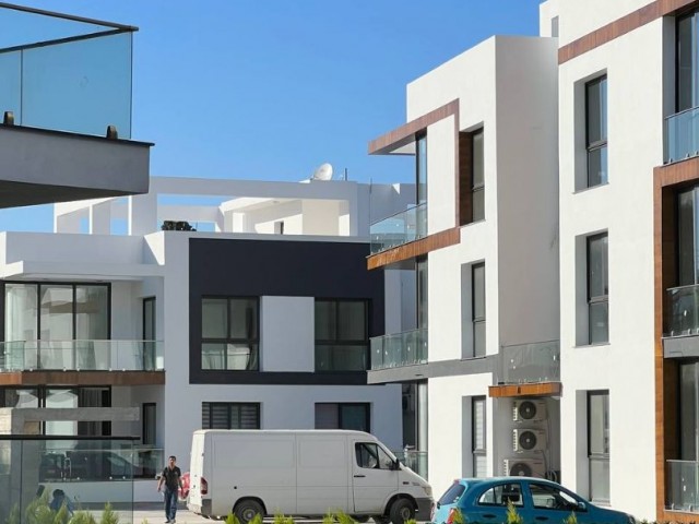 Luxus-Wohnung zu verkaufen in Kyrenia - Alsancak 2+1, 95m2, neue Anlage mit Schwimmbad