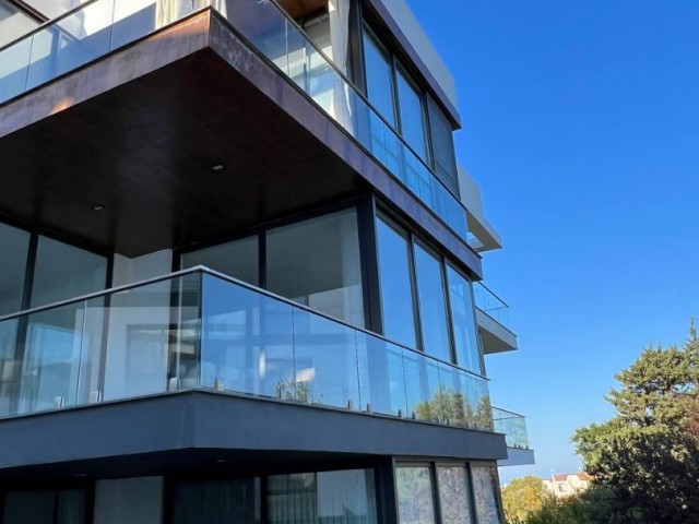 گیرنه - فروش آپارتمان لوکس آلسانجاک 2+1، 95 متر مربع، در مجتمع جدید با استخر شنا