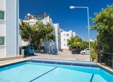 2+1 Penthouse zu verkaufen in Kyrenia - Lapta. 