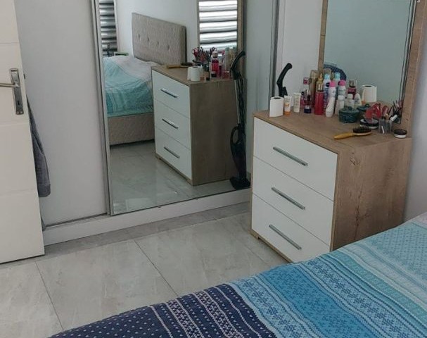 گیرنه - LAPTA 2+1 APARTMENT GIRNE 2+1 مبله