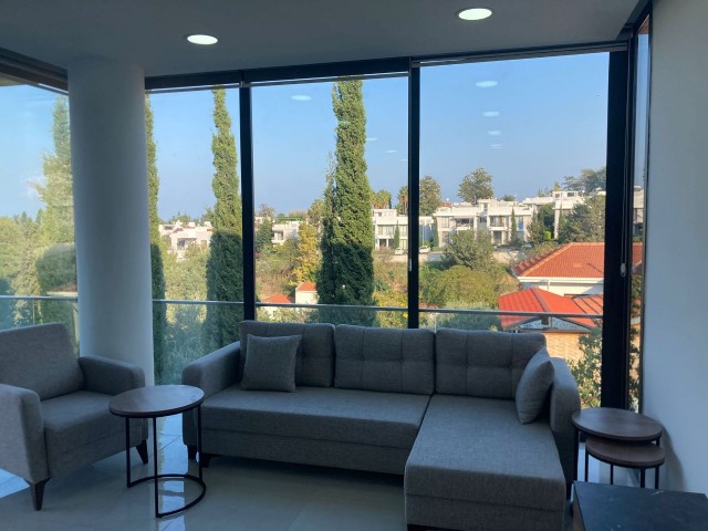 CIRNE - ALSANCAK PENTHOUSE ZU VERMIETEN 2+1. 