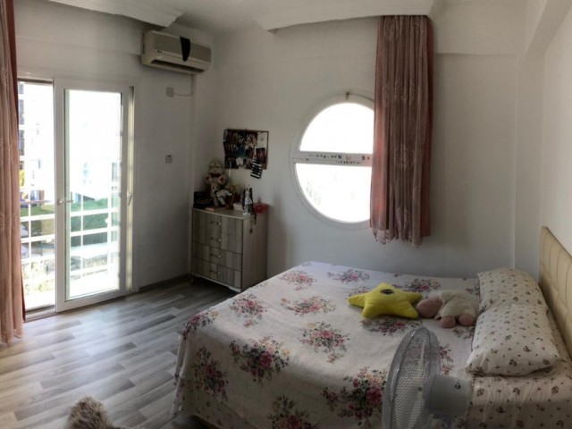 Kyrenia merkez apartment for sale 2+1 