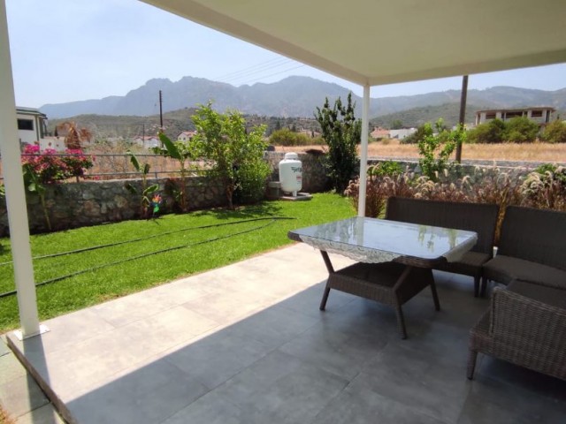 Kyrenia-Alsancak, 4+1 luxury villa for sale