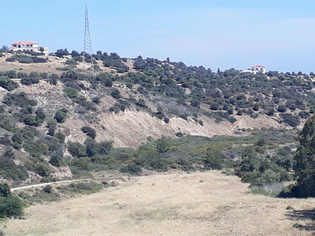 Girne-Esentepe Arazi for sale 13380 m2