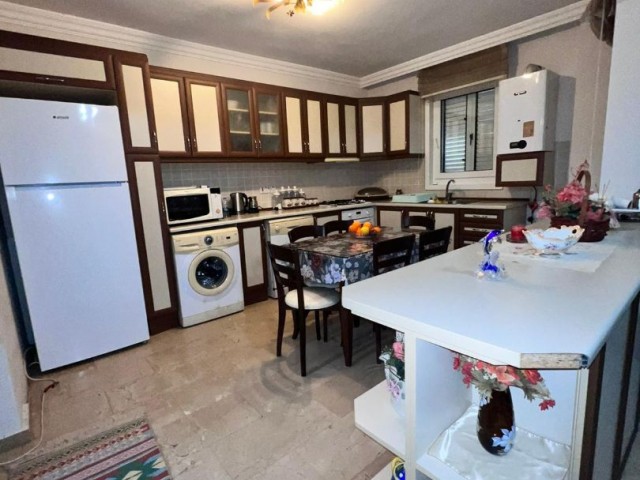 GIRNE CATALKOY 3+1 KIRALIK VILLA. İngilizce, Türkçe, Rusça konuşuyoruz.