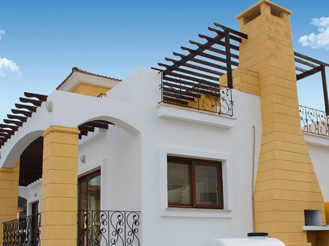 GIRNE KARSIYAKA 3+1 SATILIK VILLA. İngilizce, Türkçe, Rusça konuşuyoruz.