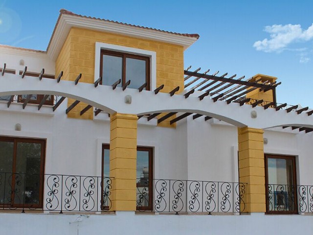 GIRNE KARSIYAKA 3+1 SATILIK VILLA. İngilizce, Türkçe, Rusça konuşuyoruz.