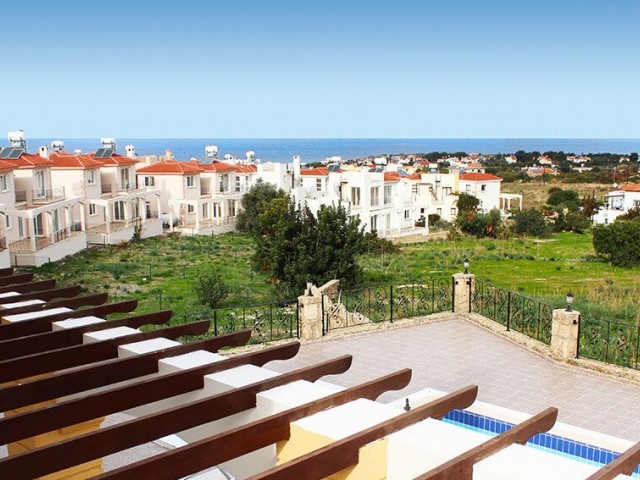 GIRNE KARSIYAKA 3+1 SATILIK VILLA. İngilizce, Türkçe, Rusça konuşuyoruz.