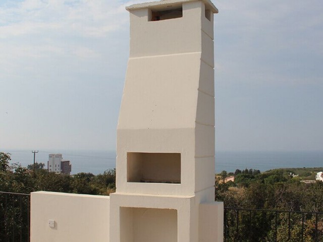 GIRNE KARSIYAKA 4+1 SATILIK VILLA. İngilizce, Türkçe, Rusça konuşuyoruz.