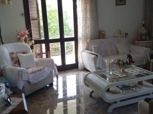 GIRNE CITY CENTER 4+1 VILLA FOR SALE. We speak English, Russian and Turkish 