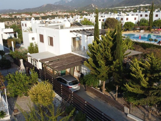 Villa zum Verkauf in Famagusta - Tatlısu 4+1