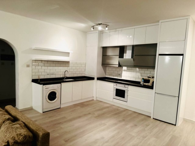 2+1 flat for sale in Iskele - Bozak Safaköy, in a renovated, furnished complex with a pool. We speak Turkish, English and Russian.