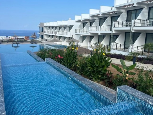 GIRNE - ESENTEPE STUDIO Pearl ISLAND خانه های برای فروش. ما انگلیسی، ترکی، روسی صحبت می کنیم.