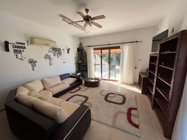 KYRENIA - KARSIYAKA VILLA FOR RENT 3+1.