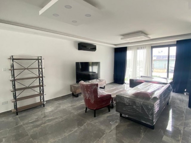 3+1 Villa zu vermieten in Kyrenia - Karaoğlanoğlu, mit neuen Möbeln, Geräten, Swimmingpool.