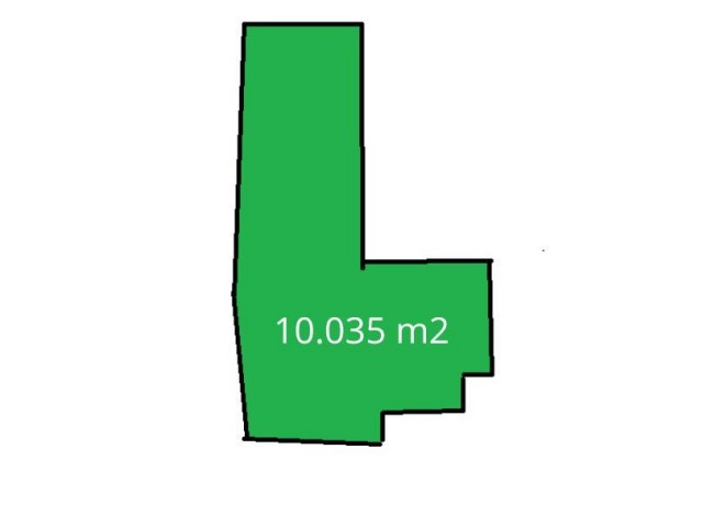 Satılık arsa, Lefkoşa-Girne yoluna çok yakın konumda. 10.035m2