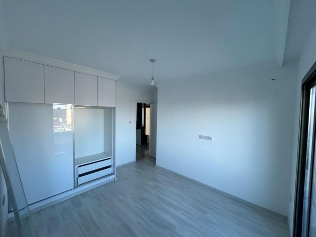 GIRNE - ALSANCAK 2+1 FLAT FOR SALE