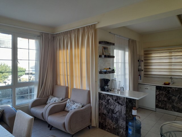 Furnished, 3+1 furnished flat for sale in Kyrenia - Lapta. The complex has a swimming pool. We speak Turkish, English and Russian.