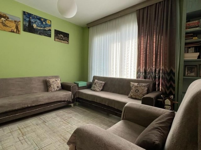 Fully furnished 2+1 flat for sale in Kyrenia center with elevator