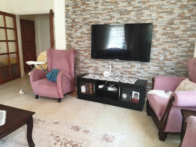 Spacious 3+1 apartment in the new port area in the center of Kyrenia