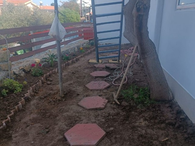 2+1-Wohnung im Erdgeschoss mit Garten zum Verkauf in Kyrenia Lapta