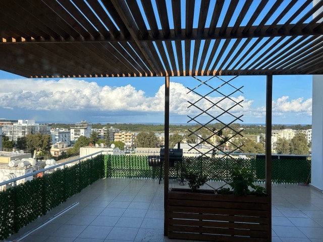 Famagusta, Wohnung zu verkaufen - 2+1 Penthouse mit Meerblick, 40m2 Terrasse, möbliert.