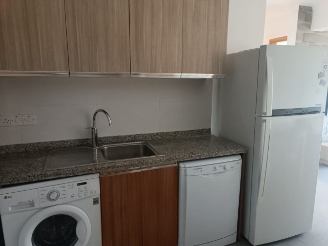 2+1 Penthouse zur Miete im Zentrum von Kyrenia