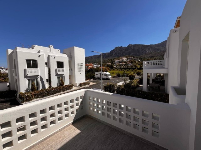 Charmante 2+1-Wohnung in einem glamourösen Komplex auf der Insel Zypern in Alsancak