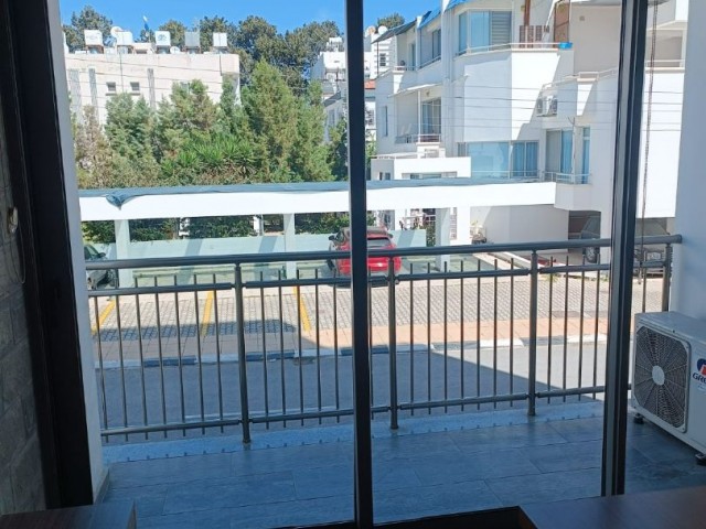 2+1 flat for rent in Kyrenia center