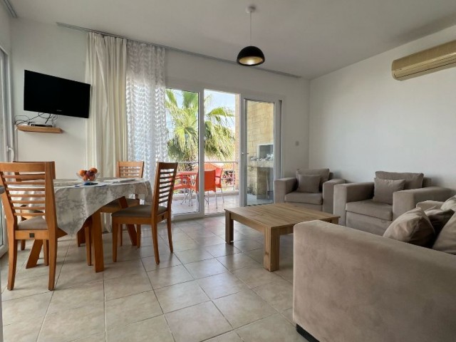 In Esentepe, a 2+1 apartment is available for daily rent. Just 2 minutes to the sea.