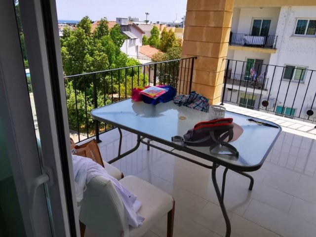 3+1 furnished apartment for rent in Lapta within a complex with a pool