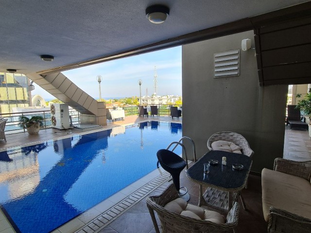 2+1 flat for sale in a prestigious residence in Kyrenia