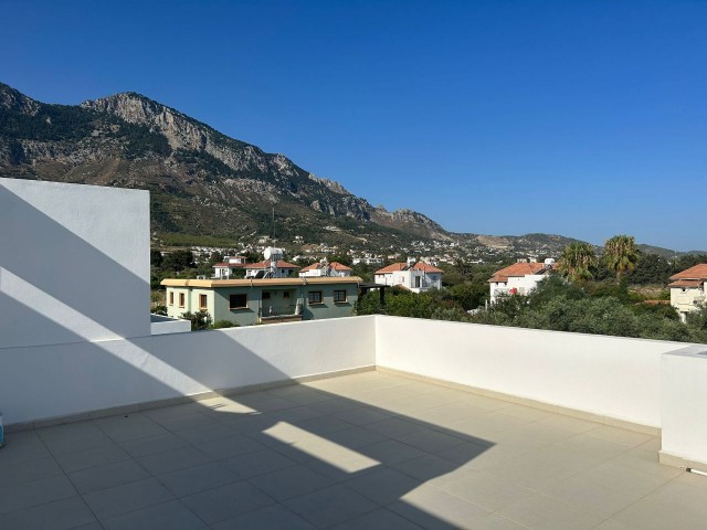 Kyrenia - Lapta, 3+1 villa with swimming pool for sale. (Turkish English Russian)
