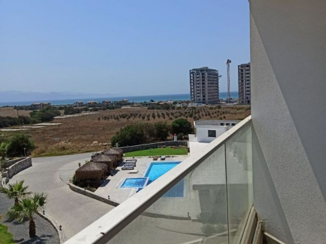 2+1 Apartment for sale in Gaziveren Area