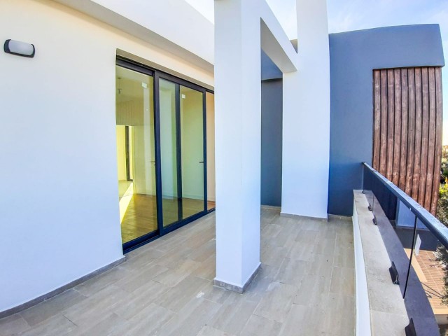 3+1 HAVUZLU MODERN TASARIM VILLA