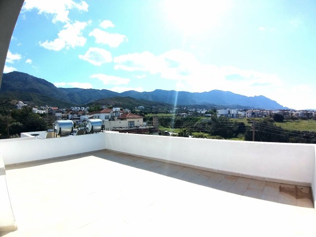 Flat For Sale in Alsancak, Kyrenia