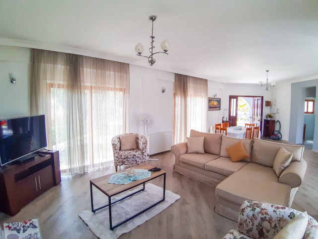 LUXURY VILLAS IN ALSANCAK FOR SHORT OR LONG TERM RENTAL