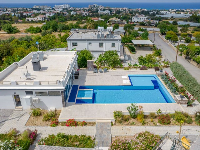 Villa zur täglichen Miete in anständiger Lage in Alsancak **  ** 