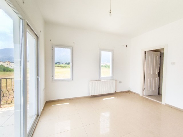 3+1 300m2 VILLA, DENIZE 50 M