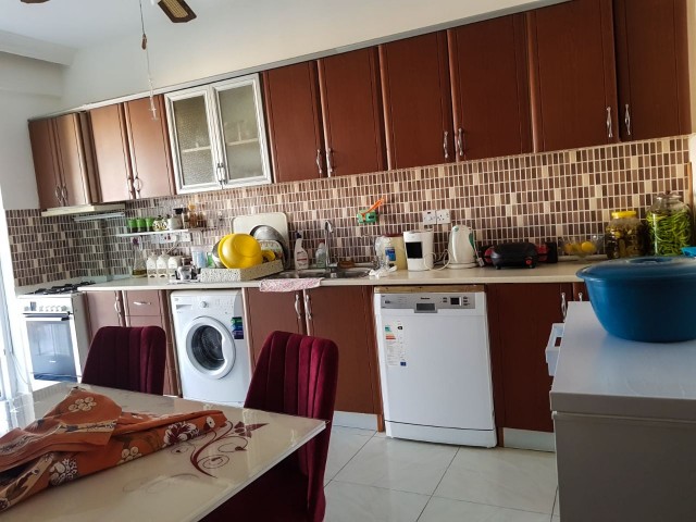 Mağosa -Kurudere Bölgesinde Satılık 3+1 130m2 Daire