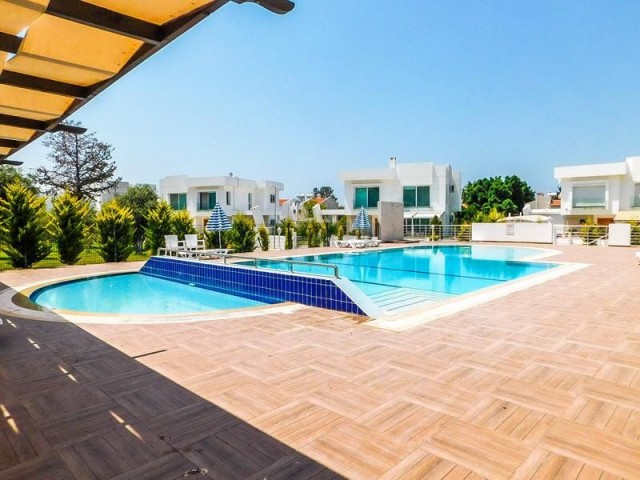 LUXUS 3 + 1 VILLA ZU VERMIETEN IN KYRENIA-KARAOGLANOGLU BEÖLESI ** 