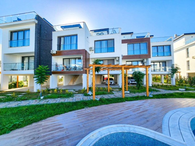 3+1 İKIZ VILLA SATILIK